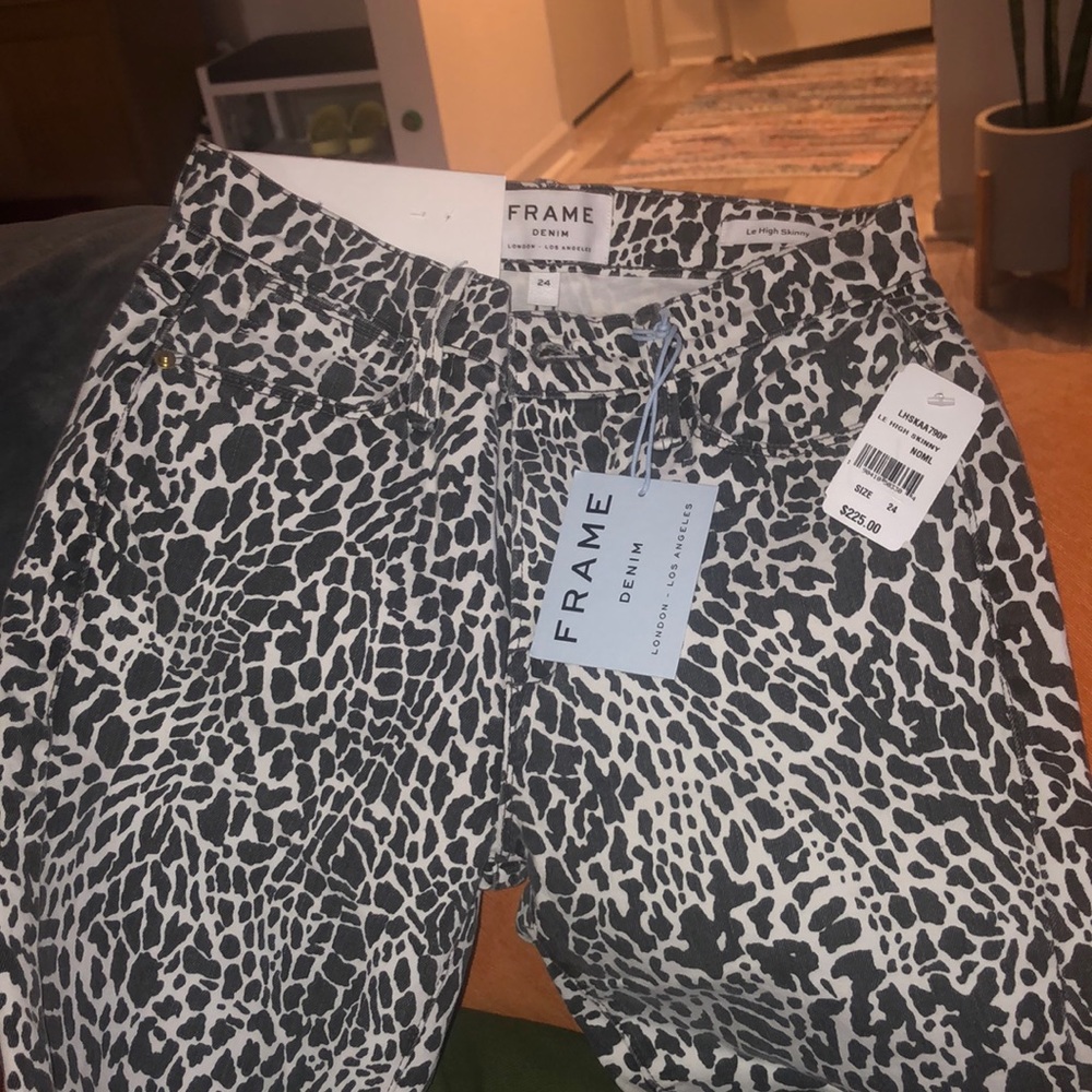 Frame High Rise Skinny Jean